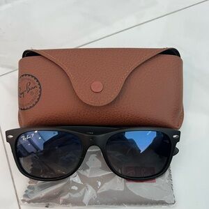 Ray-Ban Black Polarized Sunglasses with Tan Case